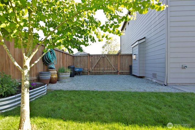 6717 281st Place NW, Stanwood, WA 98292