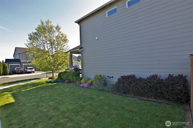 6717 281st Place NW, Stanwood, WA 98292