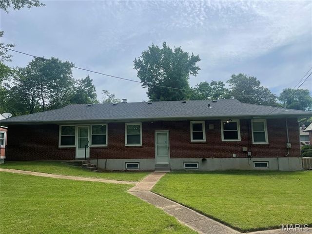 59 S Floridale Drive, St Louis, MO 63135
