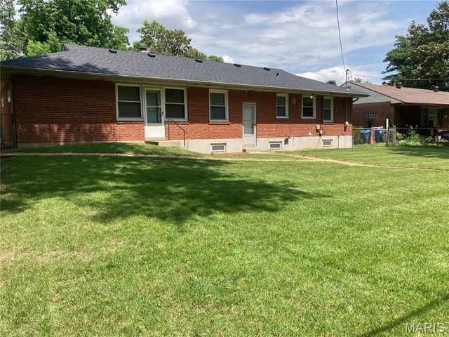 59 S Floridale Drive, St Louis, MO 63135