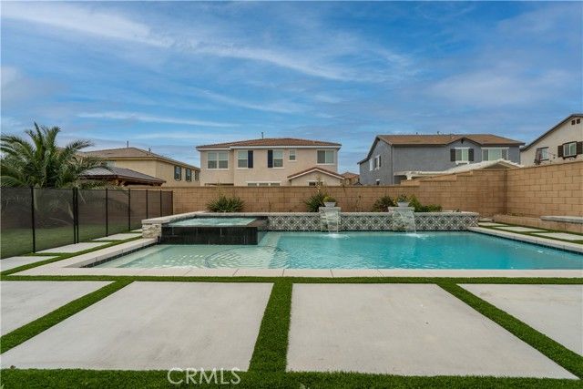 5416 Daytime, Fontana, CA 92336