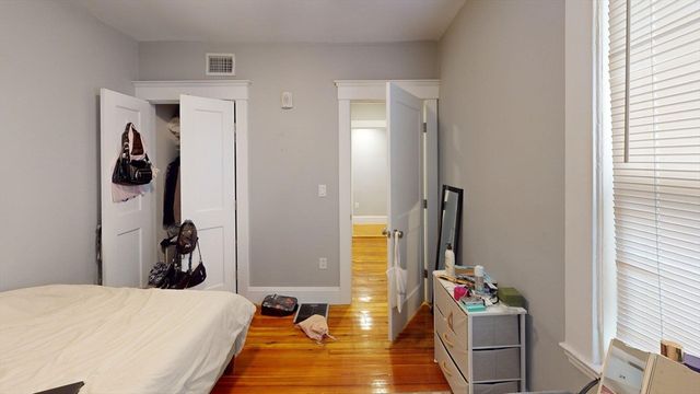 190 Kelton St 2, Boston, MA 02134