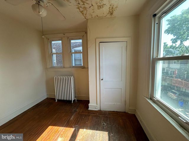 529 S MELVILLE ST, Philadelphia, PA 19143