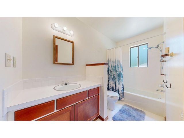 1009 Club View Rd, Fort Collins, CO 80524