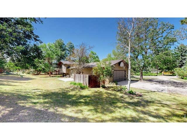 1009 Club View Rd, Fort Collins, CO 80524