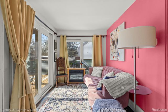 260 E Cambourne Street, Ferndale, MI 48220