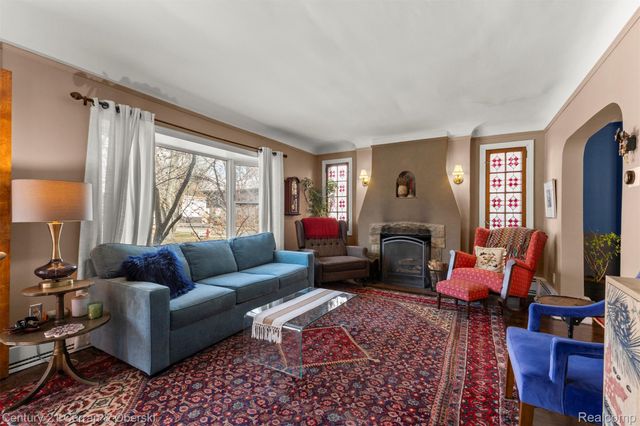 260 E Cambourne Street, Ferndale, MI 48220