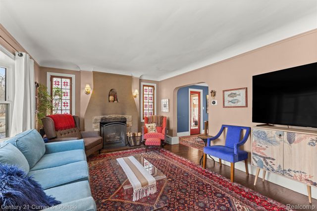 260 E Cambourne Street, Ferndale, MI 48220