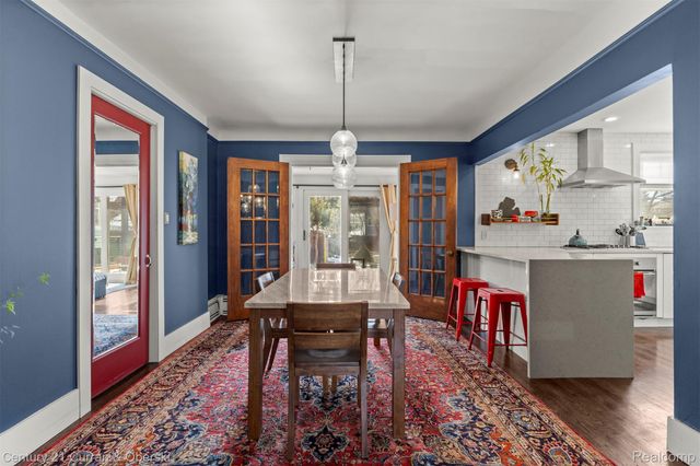 260 E Cambourne Street, Ferndale, MI 48220