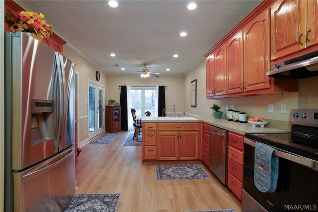 705 YELLOWSTONE Drive, Prattville, AL 36067