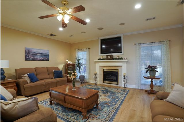 705 YELLOWSTONE Drive, Prattville, AL 36067