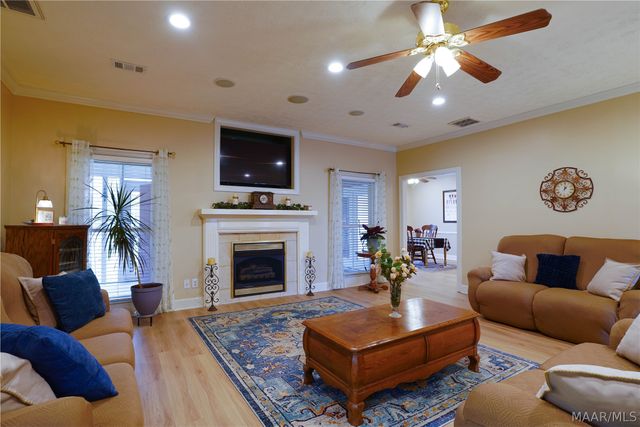 705 YELLOWSTONE Drive, Prattville, AL 36067