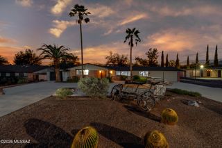 7221 E Sabino Vista Drive, Tucson, AZ 85750