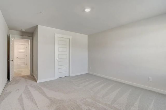 653 Birdie Dr, Spring Hill, TN 37174