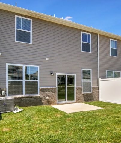 653 Birdie Dr, Spring Hill, TN 37174