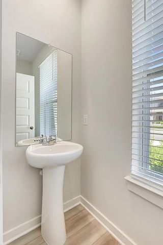 653 Birdie Dr, Spring Hill, TN 37174
