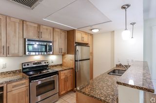 87 New 410, Cambridge, MA 02138