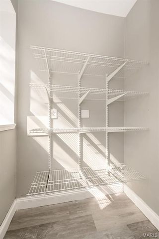 2922 Sidney Street, St Louis, MO 63104