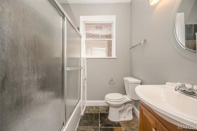 2922 Sidney Street, St Louis, MO 63104