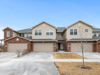 985 Regent Drive, Matteson, IL 60443