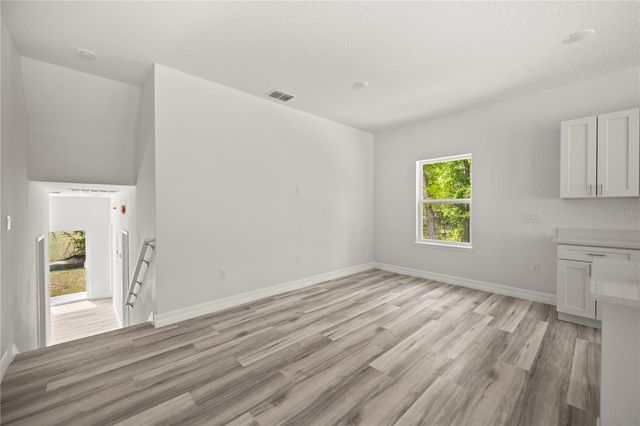 688 E EUCLID AVENUE, Deland, FL 32724