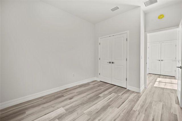 688 E EUCLID AVENUE, Deland, FL 32724