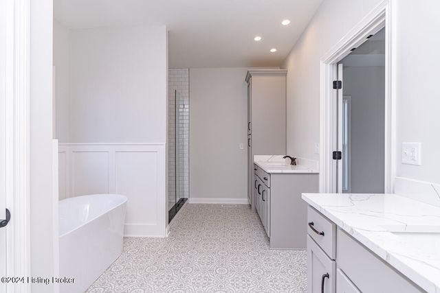 282 Dalton Dr, Fisherville, KY 40023