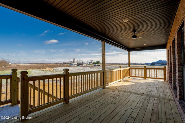 282 Dalton Dr, Fisherville, KY 40023