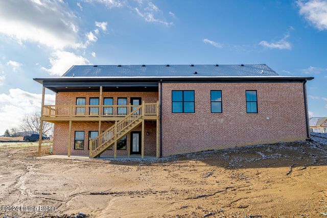 282 Dalton Dr, Fisherville, KY 40023