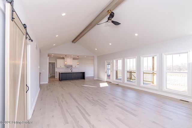 282 Dalton Dr, Fisherville, KY 40023