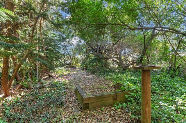 809 CARDINAL AVENUE, Palm Harbor, FL 34683