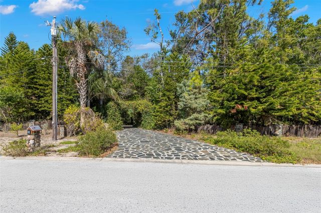 809 CARDINAL AVENUE, Palm Harbor, FL 34683