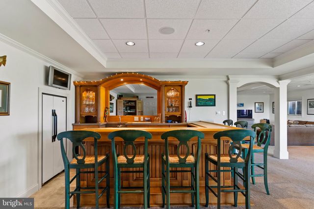 4 SENTRY POINT RD, Lemoyne, PA 17043