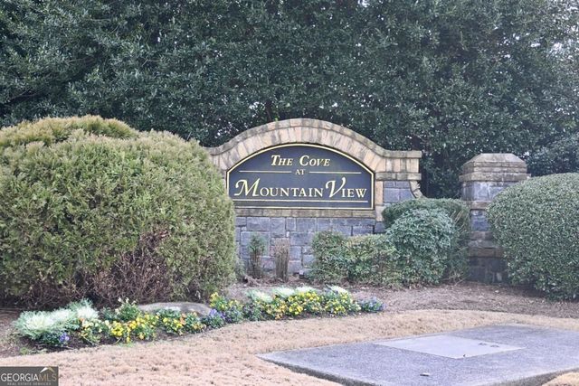 1563 Rachels Ridge NW, Kennesaw, GA 30152
