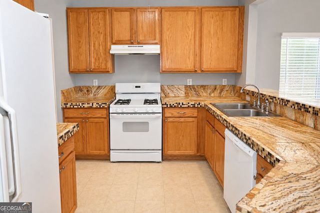 1563 Rachels Ridge NW, Kennesaw, GA 30152