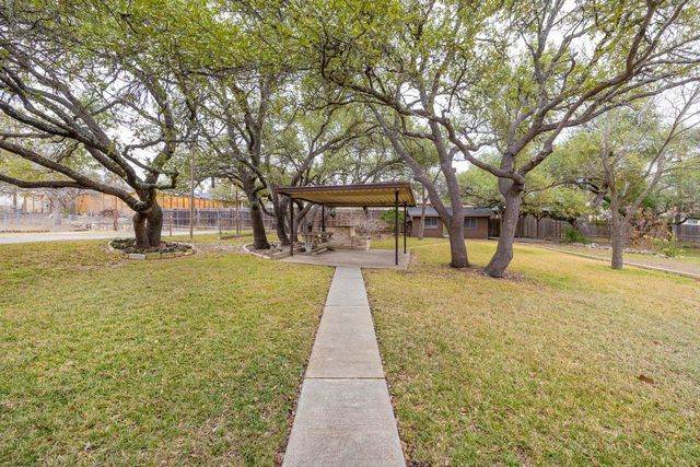 8606 Thunderbird Road RD A & B, Austin, TX 78736