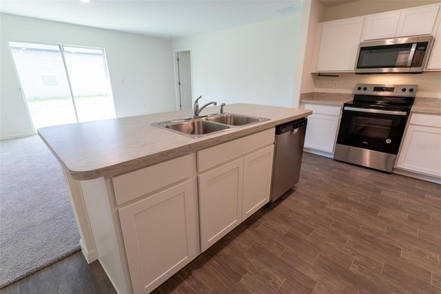 17294 SW 39TH CIRCLE, Ocala, FL 34473