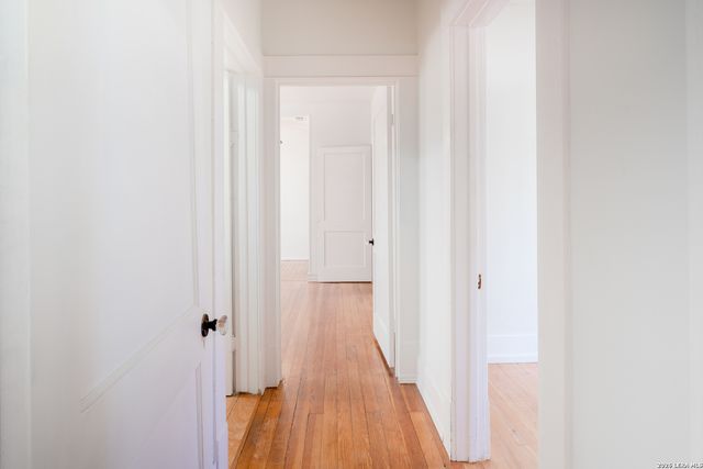 1730 W MISTLETOE AVE, San Antonio, TX 78201