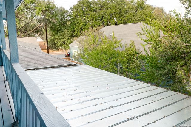 1730 W MISTLETOE AVE, San Antonio, TX 78201