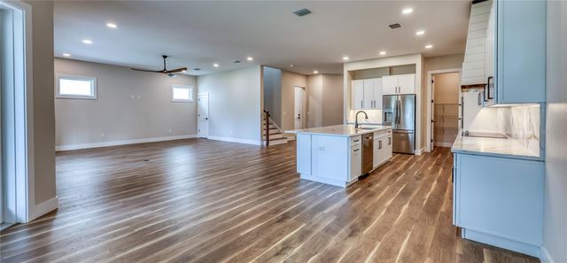 785 LIME STREET, Palm Harbor, FL 34683