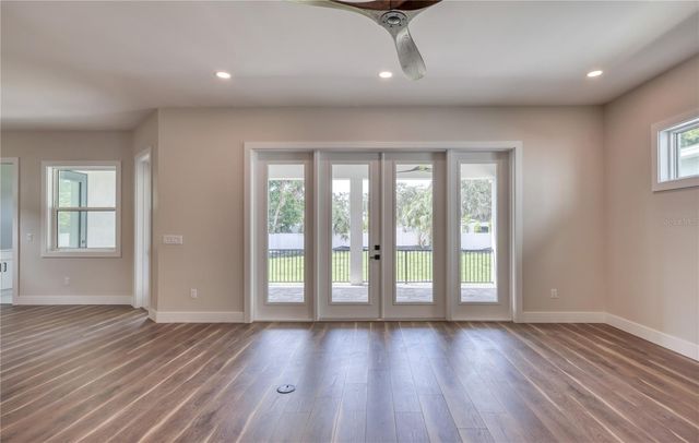 785 LIME STREET, Palm Harbor, FL 34683