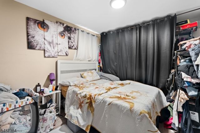 83 Mercer St, Paterson City, NJ 07524