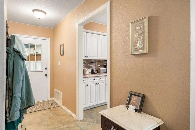 5913 Enid Street, Fort Smith, AR 72903