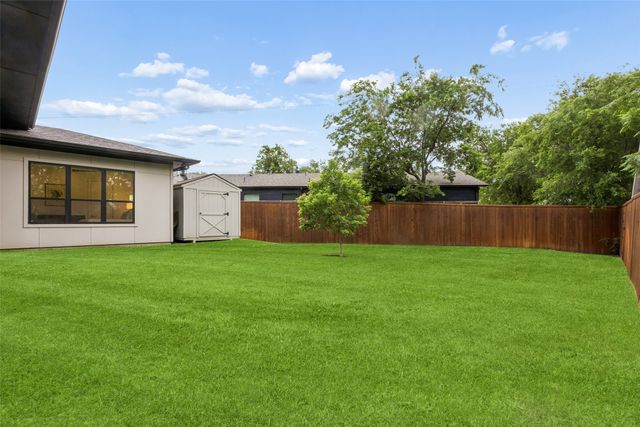 3834 Lively Circle, Dallas, TX 75220