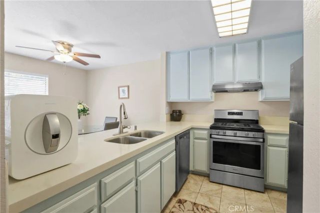 25717 Sycamore Pointe, Lake Forest, CA 92630