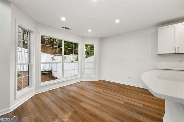 208 Chelsea Court, Woodstock, GA 30189