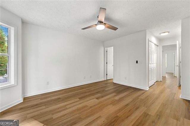 208 Chelsea Court, Woodstock, GA 30189