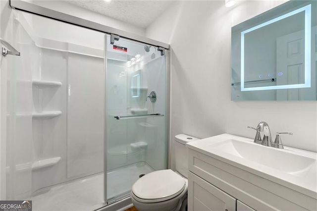 208 Chelsea Court, Woodstock, GA 30189