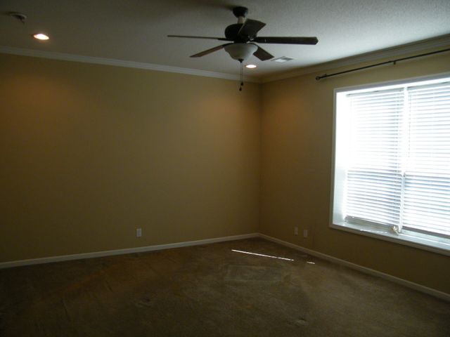 275 Walnut Grove Rd, Hartsville, TN 37074