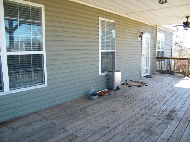 275 Walnut Grove Rd, Hartsville, TN 37074